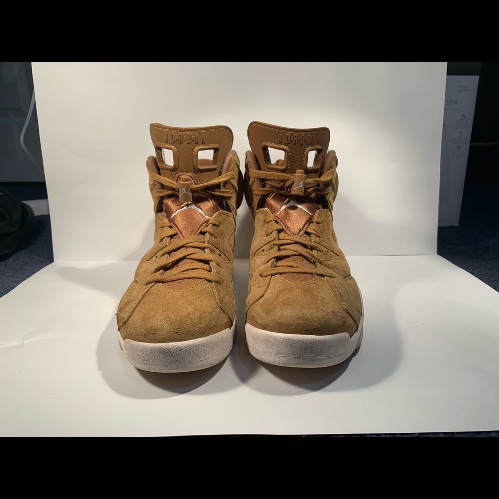 Jordan 6 Wheat Size 9.5 - Picture 7 of 8